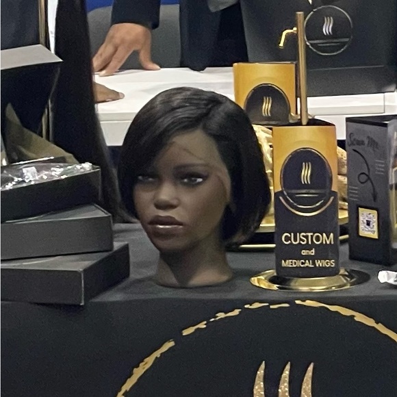 💯% Bob wig - Picture 3 of 6